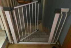 puerta seguridad-escalera