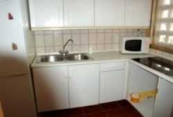 ocasion bungalow con piscina y amueblado y jardin.