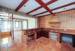 ocasion casa en el pueblo de la nucia muy bonita