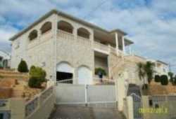 ocasion chalet adosado con piscina y garaje y gim