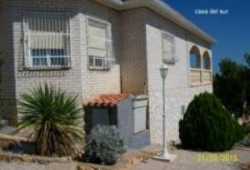 ocasion chalet adosado con piscina y garaje y gim