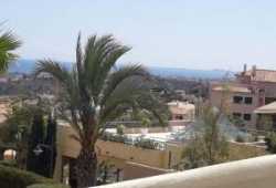 ocasion chalet adosado con piscina y parking