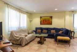 ocasion chalet con piscina y garaje ..