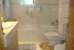 ocasion chalet con piscina y garaje  y trastero..