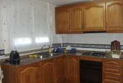 ocasion chalet con piscina y garaje y vistas,