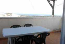 ocasion chalet con piscina y garaje y vistas..
