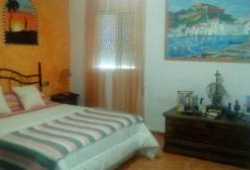 ocasion chalet con piscina y parking y bonito