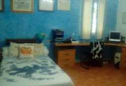 ocasion chalet con piscina y parking y bonito