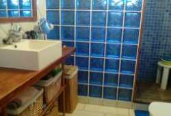 ocasion chalet con piscina y parking y bonito