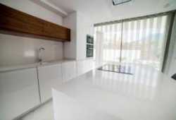 ocasion chalet indepediente de obra nueva