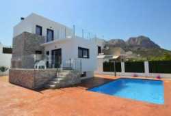 ocasion villa de lujo con piscina y parking ,,