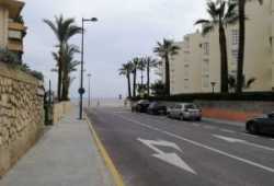 ocasion vivienda con parking y vistas al mar<