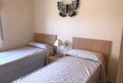 ocasion vivienda con vistas y piscina y parking-.