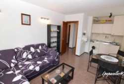 ocasion vivienda con vistas y piscina y parking..