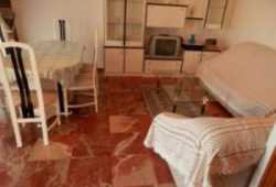 ocasion vivienda en primera linea y parking.