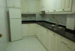 ocasion vivienda en primera linea y parking.