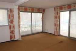 ocasion vivienda en primera linea y parking´