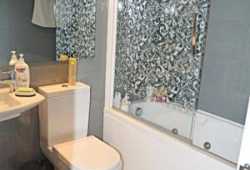 ocasion vivienda en primera linea y parking y gim´
