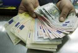 Oferta de préstamo y financiamiento estrategia y m