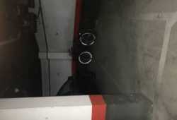 PARKING COCHE PEQUEÑO I MOTO EN POBLENOU