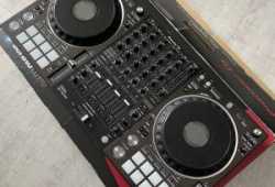 Pioneer DDJ-FLX10, Pioneer DDJ-1000, DDJ-1000SRT
