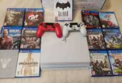 Sony PS4 Pro 1TB console con 8 juegos €136