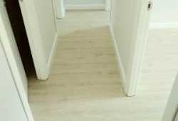 vinilos frisos suelos maderas laminados